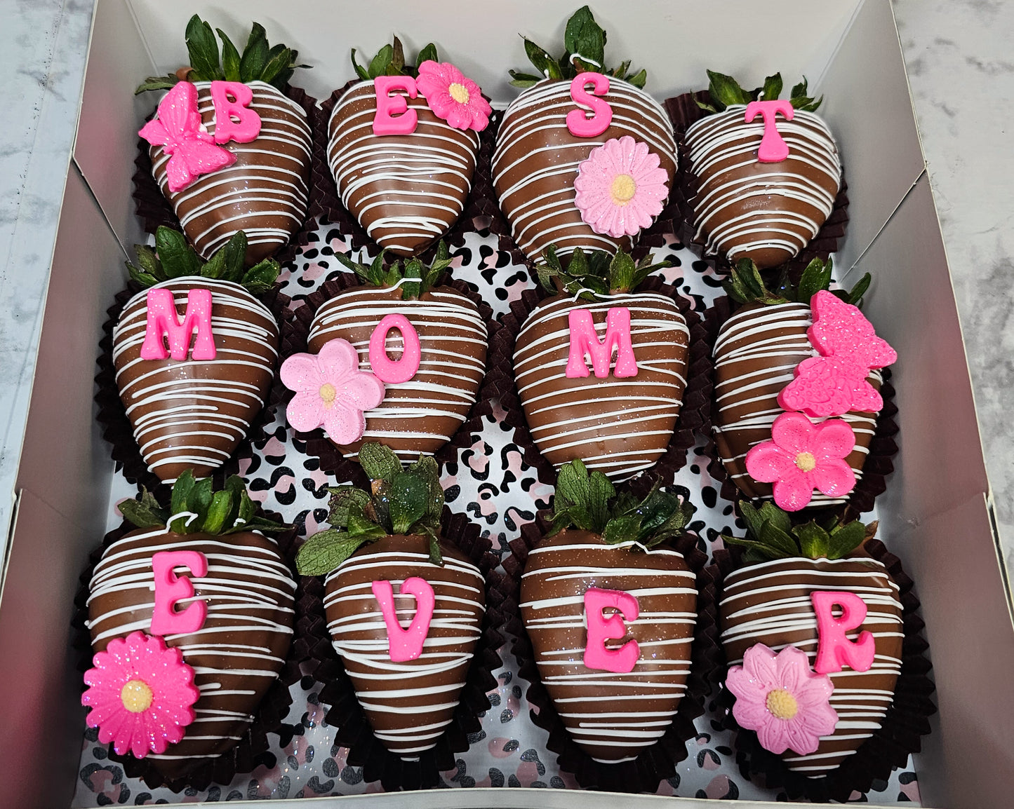 A Dozen Best Mom Ever Chocolate Covered Strawberries