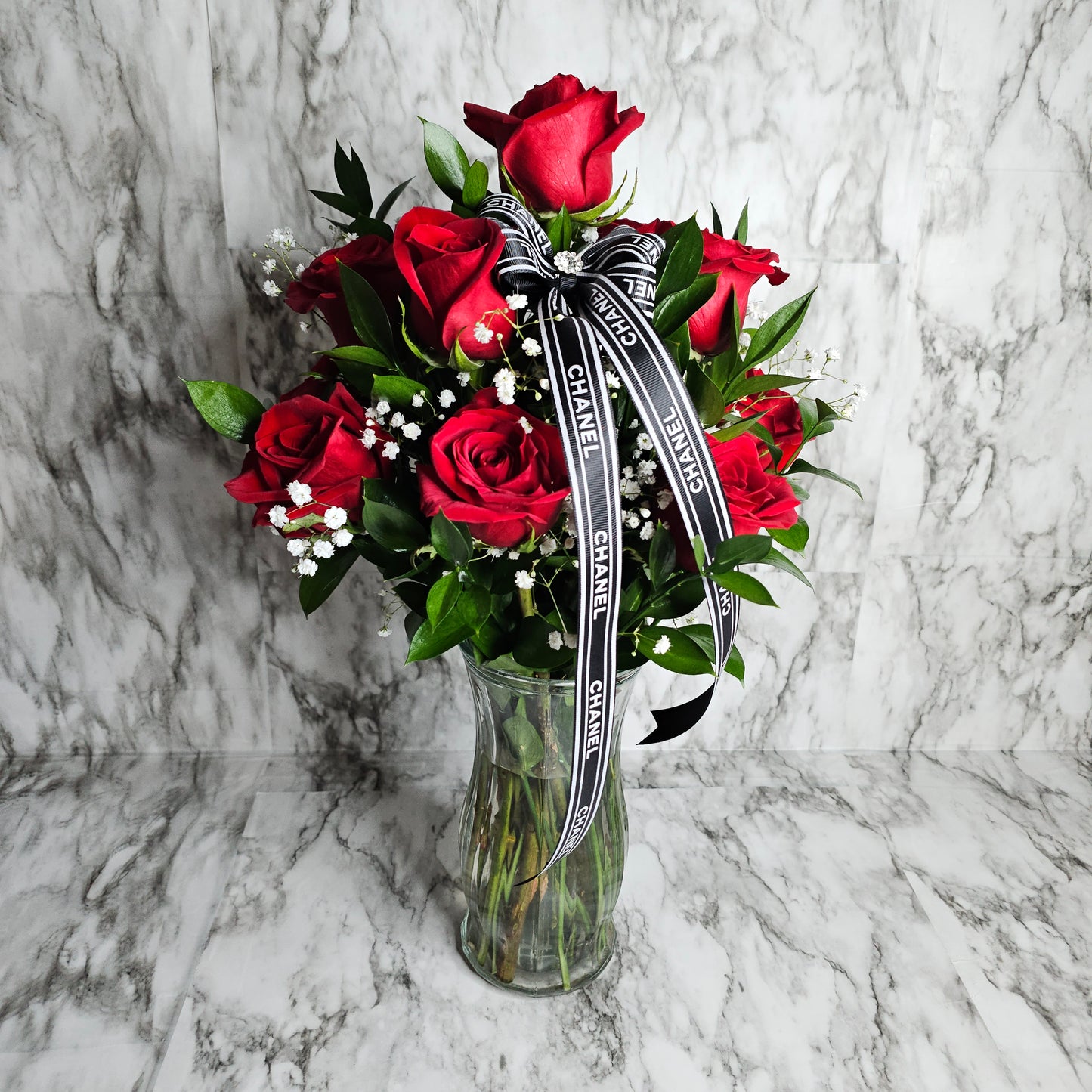 A Dozen Classy Roses