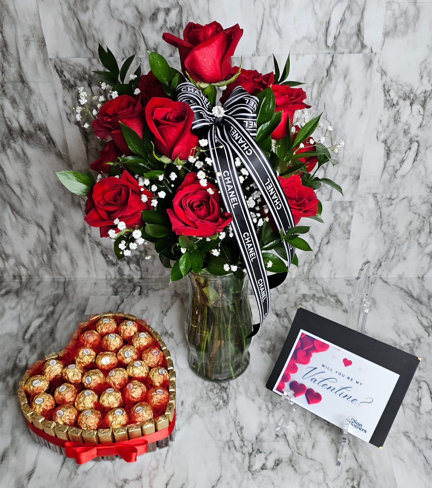 A Dozen Classy Roses